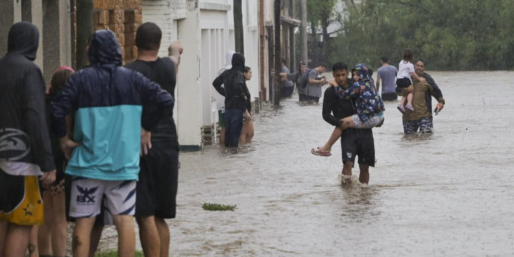 Cómo brindar apoyo a los afectados por las inundaciones en Bahía&nbsp;Blanca