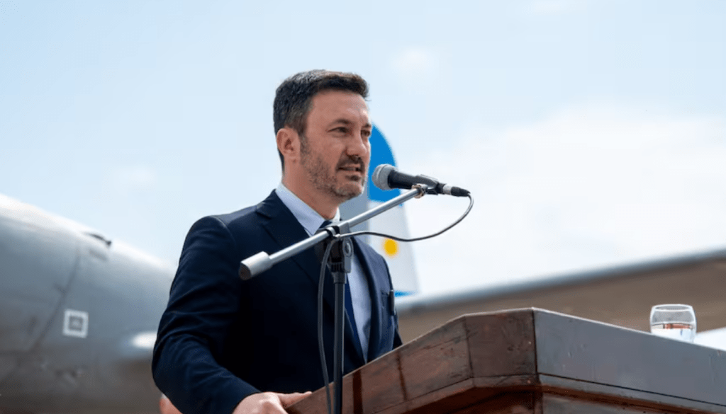 Más seguridad para los argentinos: Luis Petri anunció que las Fuerzas Armadas custodiarán las&nbsp;fronteras