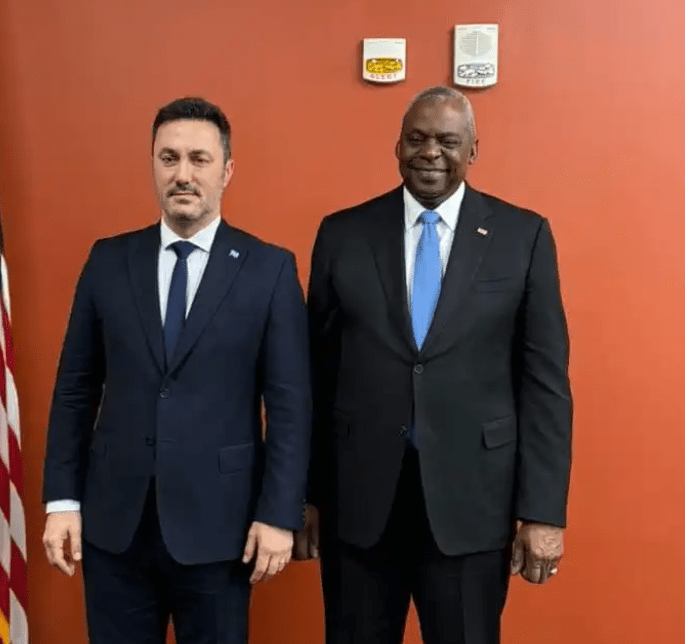 Alianza estratégica: Luis Petri recibió al jefe del Comando Sur de Estados Unidos para fortalecer la seguridad&nbsp;nacional