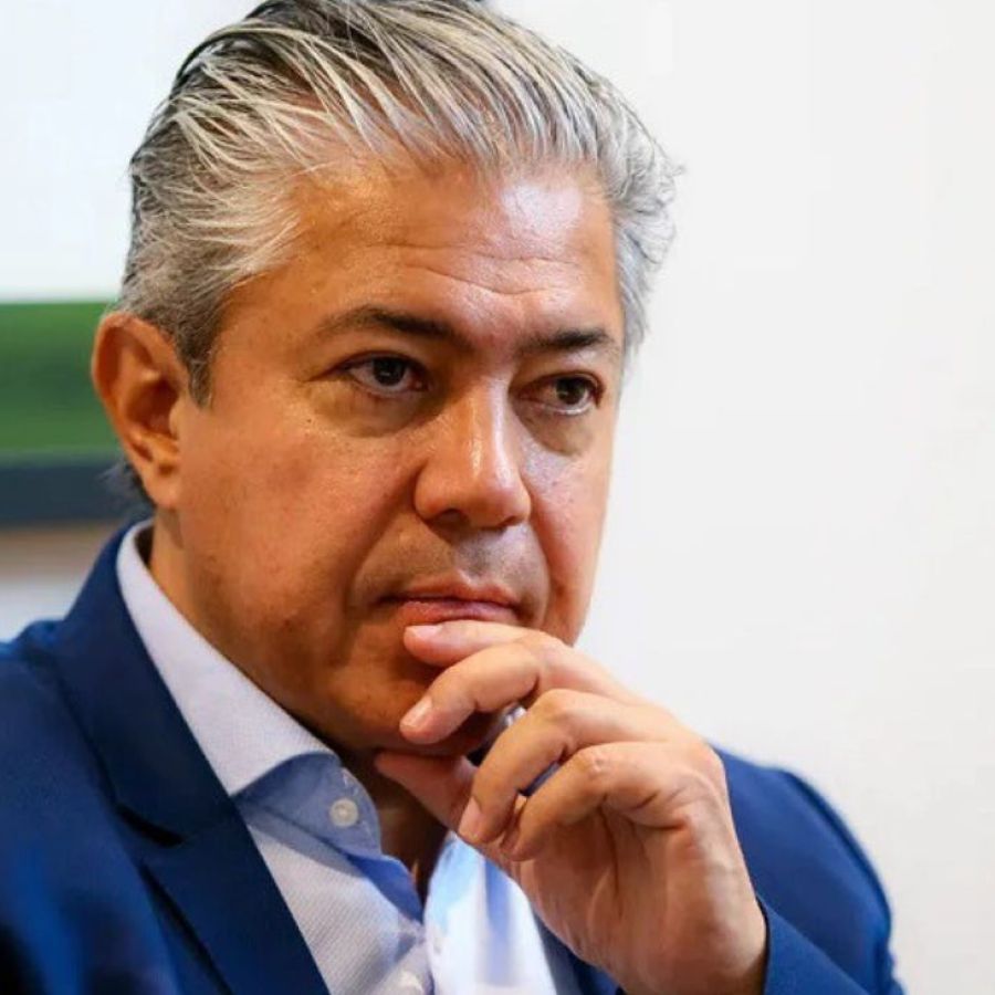 Figueroa ordena las cuentas y combate los privilegios: “No más gasto sin&nbsp;control”