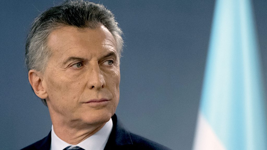 Macri halaga a&nbsp;Santoro